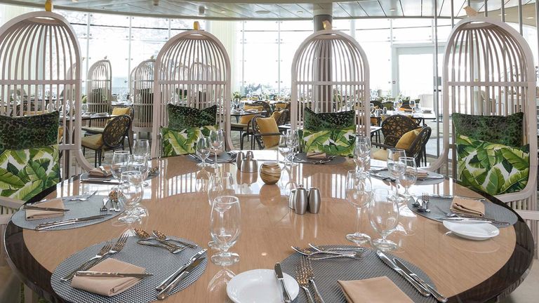 SymphonyoftheSeas_Solarium Bistro